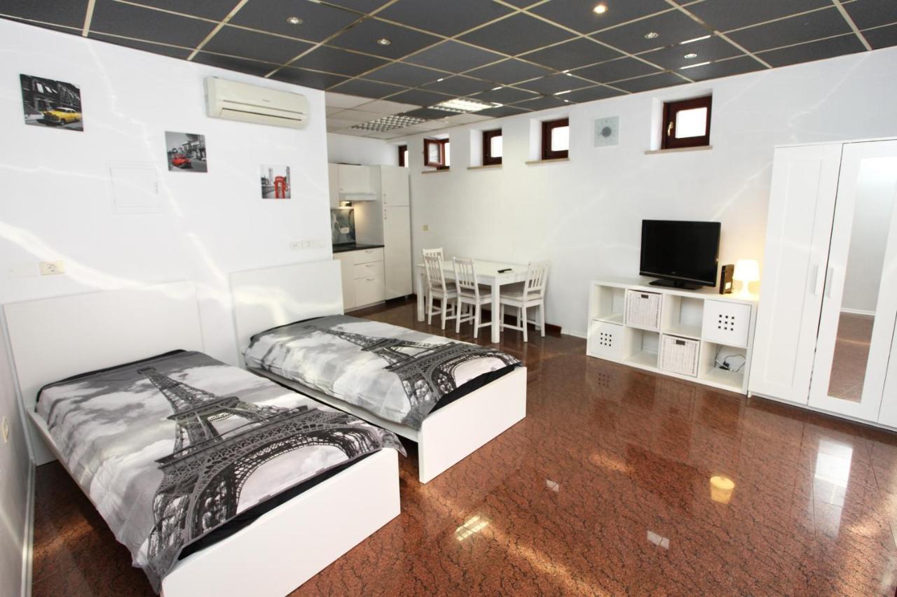 Koper Central King Studio Samo المظهر الخارجي الصورة