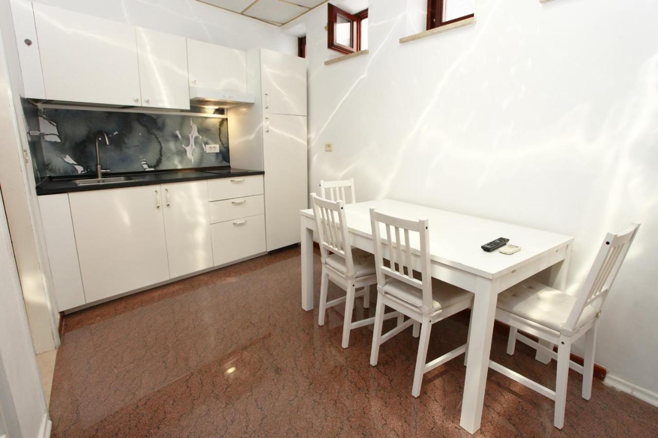 Koper Central King Studio Samo المظهر الخارجي الصورة